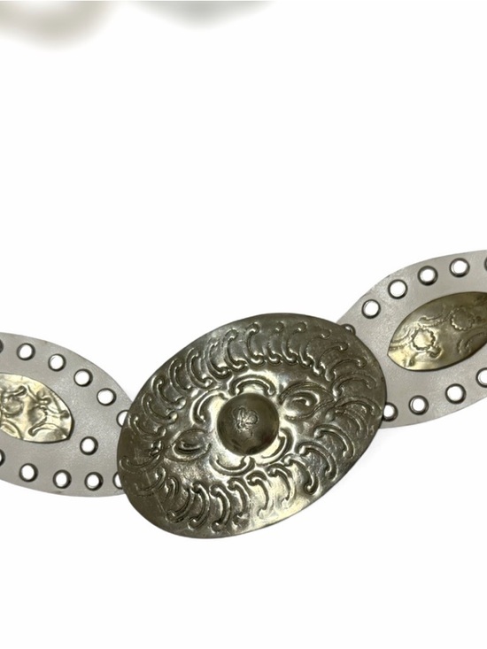 Vintage Moroccan-Statement Belt Silver Tone Medallion Disc-Boho-Festival- S/M - Picture 3 of 11